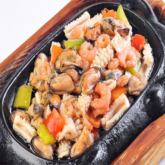 D7. ÐœÐ¾Ñ€ÑÐºÐ¾Ðµ Ð°ÑÑÐ¾Ñ€Ñ‚Ð¸ Ð½Ð° ÑÐºÐ¾Ð²Ð¾Ñ€Ð¾Ð´ÐºÐµ<br>é“æ¿æµ·æ‚æ‹Œ