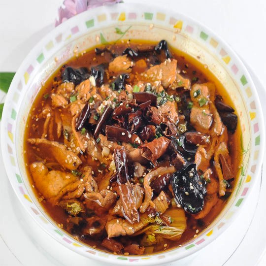 G4. Ð¢ÐµÐ»ÑÑ‚Ð¸Ð½Ð° Ñ ÑÑ‹Ñ‡ÑƒÐ°Ð½ÑŒÑÐºÐ¸Ð¼ Ð¿ÐµÑ€Ñ†ÐµÐ¼ Ð² Ð¼Ð°ÑÐ»Ðµ<br>æ°´ç…®ç‰›è‚‰