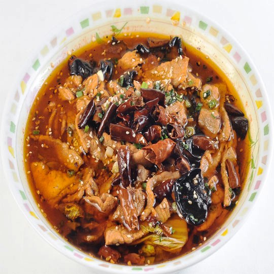 H6. Ð¡Ð²Ð¸Ð½Ð¸Ð½Ð° Ð² Ð¾ÑÑ‚Ñ€Ð¾Ð¼ ÑÐ¾ÑƒÑÐµ Ð¿Ð¾-ÑÑ‹Ñ‡ÑƒÐ°Ð½ÑŒÑÐºÐ¸<br>æ°´ç…®è‚‰ç‰‡
